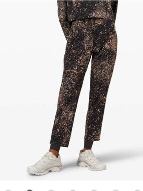 Lululemon Lab Revera Jogger Print Planet Surface Black Granite Multi extra large